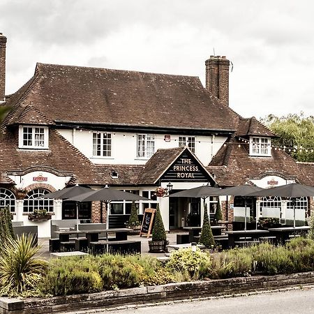 The Princess Royal Farnham  Bagian luar foto
