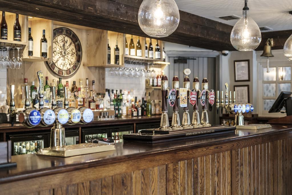 The Princess Royal Farnham  Bagian luar foto