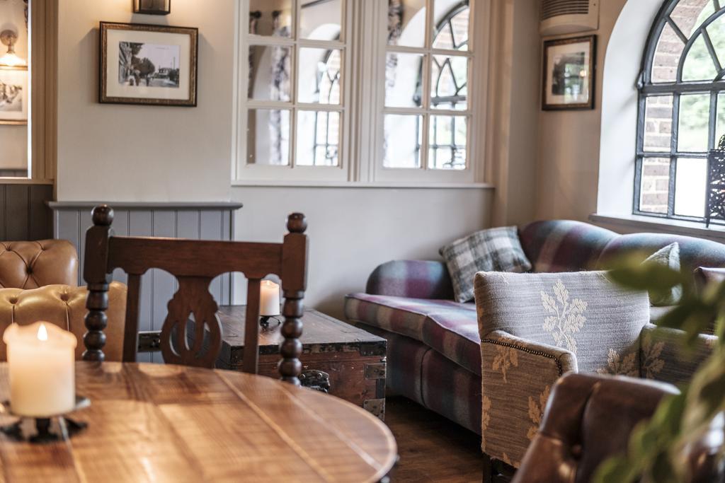 The Princess Royal Farnham  Bagian luar foto