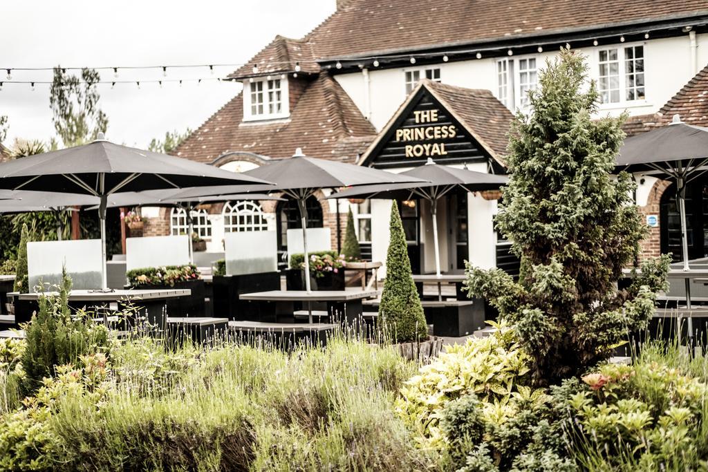 The Princess Royal Farnham  Bagian luar foto