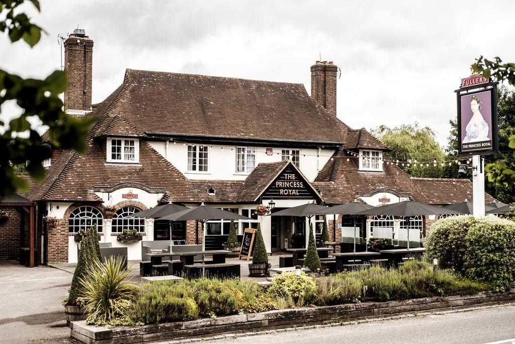 The Princess Royal Farnham  Bagian luar foto